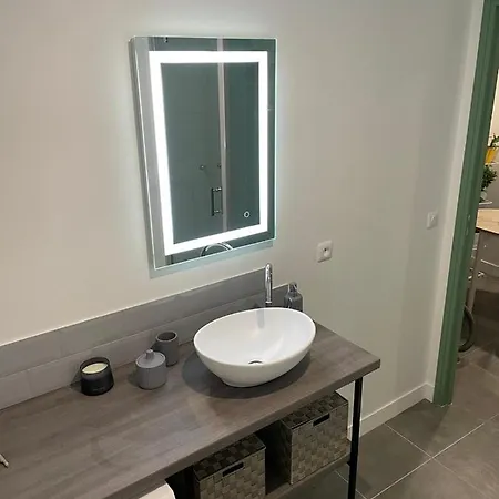 Apartament Logement Entier : Studio Neuf Avec Jardin Vallauris