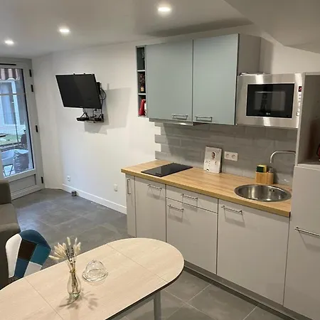 Logement Entier : Studio Neuf Avec Jardin * Vallauris